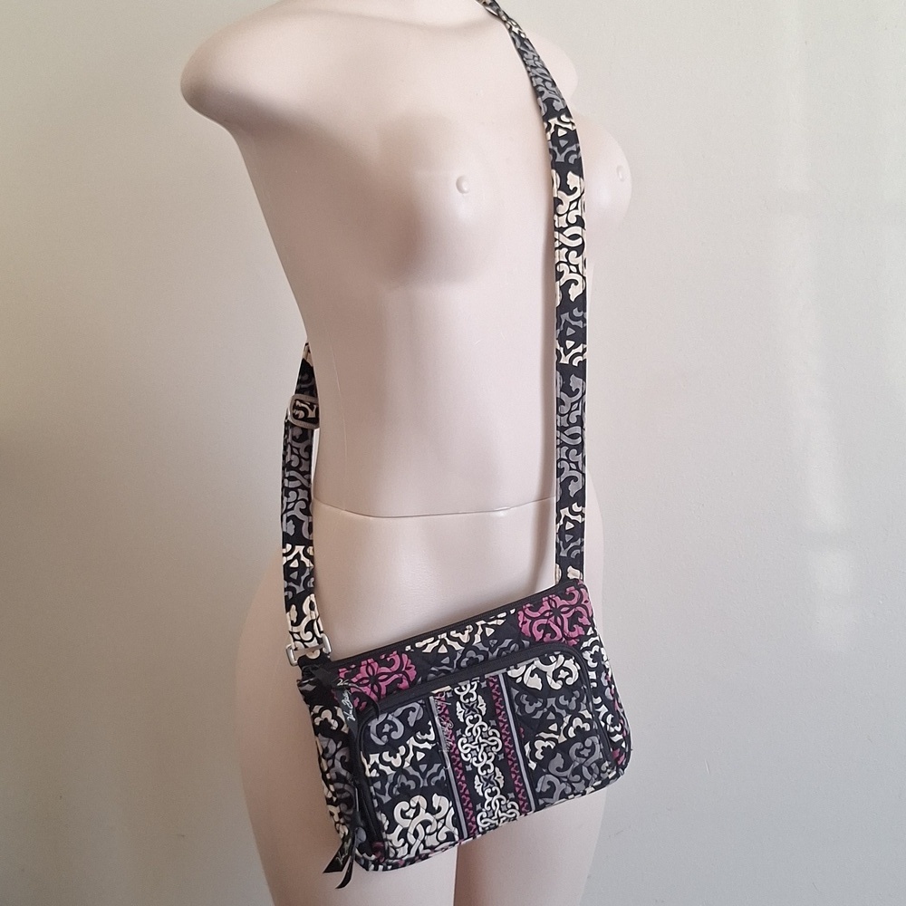 Vera Bradley Scroll Medallion Little Crossbody Bag Retired Pattern Black Purple - Picture 11 of 12